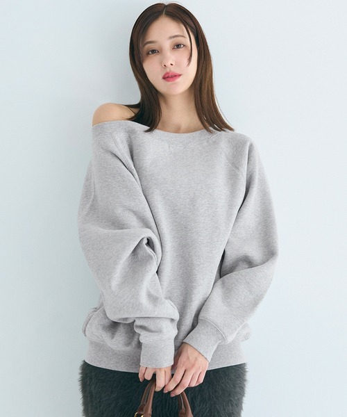 coca(coca)(コカ)の「裏起毛 オフショルダースウェット(スウェット・レディース・チャコール/グレー・L/M)」の1枚目の写真