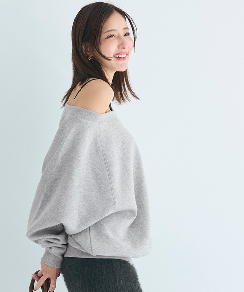coca(coca)(コカ)の「裏起毛 オフショルダースウェット(スウェット・レディース・チャコール/グレー・L/M)」の13枚目の写真