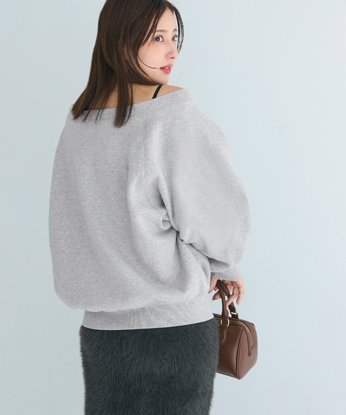 coca(coca)(コカ)の「裏起毛 オフショルダースウェット(スウェット・レディース・チャコール/グレー・L/M)」の15枚目の写真
