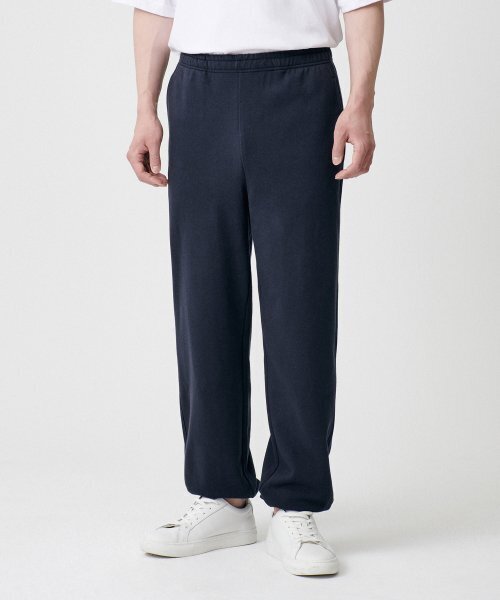MUSINSA STANDARD（ムシンサスタンダード）の「スウェットパンツ[ネイビー]（スウェットパンツ・メンズ・その他・SMALL/MEDIUM/LARGE）」の10枚目の写真