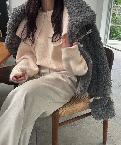 WILLFULLY（ウィルフリー）の「overlay big collar volume sleeve knit（ニット/セーター・レディース・チャコール/ベビーピンク/ライトブルー・FREE）」の7枚目の写真