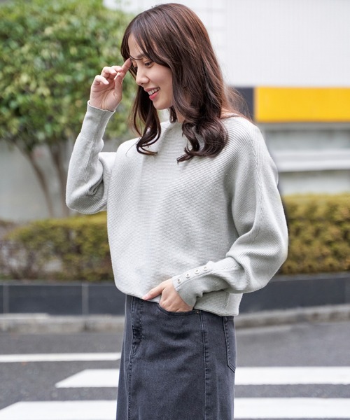 ikka(イッカ)の「横リブドルマンラメニットプルオーバー(ニット/セーター・レディース・ピンク/グレー/オフホワイト/ベージュ/サックスブルー・L/M/S)」の8枚目の写真