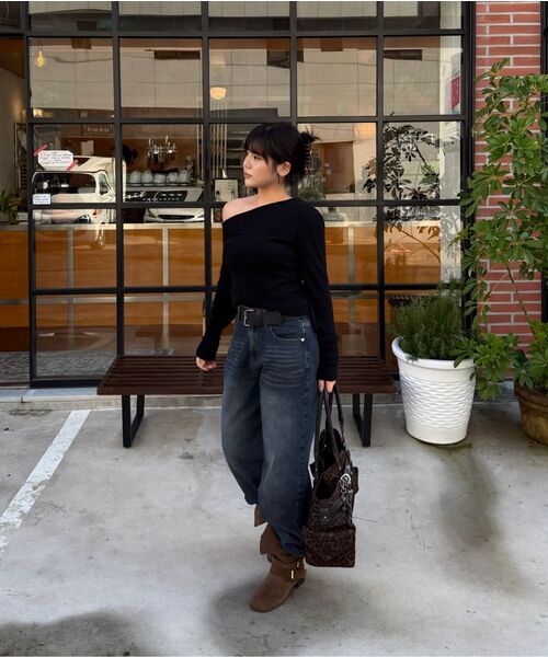 RANDOMOFF（ランダムオフ）の「BTB : WAVE WASHING JEANS [BLUE MINUIT CORE]（デニムパンツ・レディース・ダークインディゴブルー・X-SMALL/SMALL/MEDIUM/LARGE）」の3枚目の写真
