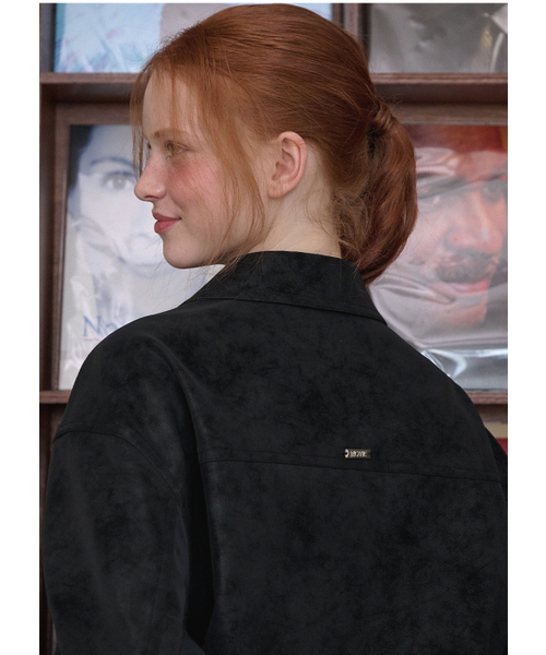 MICANE(ミケーネ)の「エンバー ミニマル レザー ジャンパー(ライダースジャケット・レディース・ブラウン/ブラック・MEDIUM/LARGE/X-LARGE/SMALL)」の9枚目の写真