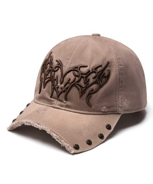 SUPPLIER(サプライヤー)の「A'GEM/9 × .kom 『SUPPLIER/サプライヤー』 Ripped Brim Heart Tribal 6 Panel Cap/リップド ブリム ハート トライバル 6 パネル キャップ(キャップ・メンズ・ブラック・FREE)」の9枚目の写真