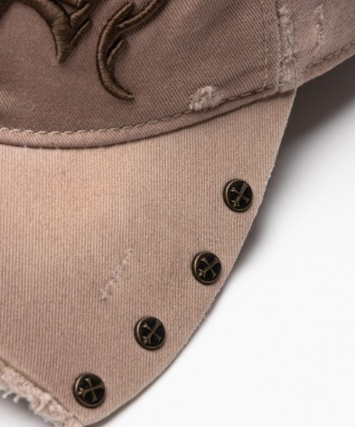 SUPPLIER(サプライヤー)の「A'GEM/9 × .kom 『SUPPLIER/サプライヤー』 Ripped Brim Heart Tribal 6 Panel Cap/リップド ブリム ハート トライバル 6 パネル キャップ(キャップ・メンズ・ブラック・FREE)」の12枚目の写真