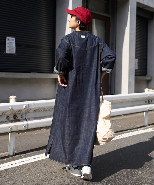 FREAK'S STORE(フリークスストア)の「SOMETHING × FREAK'S STORE/サムシング 別注 DENIM SHIRTS ONE PIECE/デニム シャツ ワンピース(シャツワンピース・レディース・ネイビー/サックスブルー・SMALL/MEDIUM)」の9枚目の写真