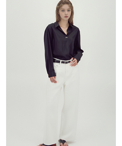 ACUD(アクド)の「Glossy Shirt Blouse _Black(シャツ/ブラウス・レディース・ブラック・FREE)」の4枚目の写真