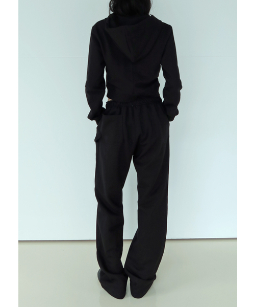 MINA SONG(ミナソン)の「BASIC ZIP UP HOODIE - BLACK(パーカー・レディース・その他・FREE)」の3枚目の写真