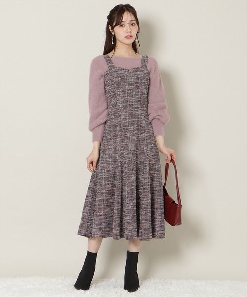WILLSELECTION(ウィルセレクション)の「カットツイードワンピース×フェザーニットSET(ワンピース・レディース・ブルー/ラベンダー/ベージュ/ピンク・FREE)」の4枚目の写真