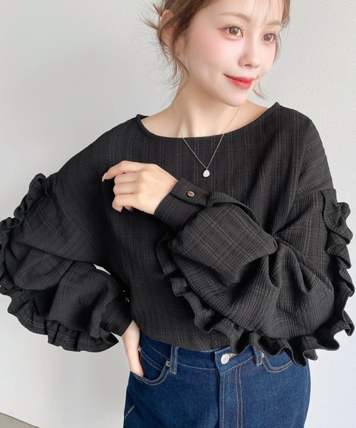 moment+(モーメントプラス)の「ブロックジャガードボリュームフリルスリーブロングTシャツ(Tシャツ/カットソー・レディース・ナチュラル/ブラック/ネイビー/オフホワイト・M)」の2枚目の写真