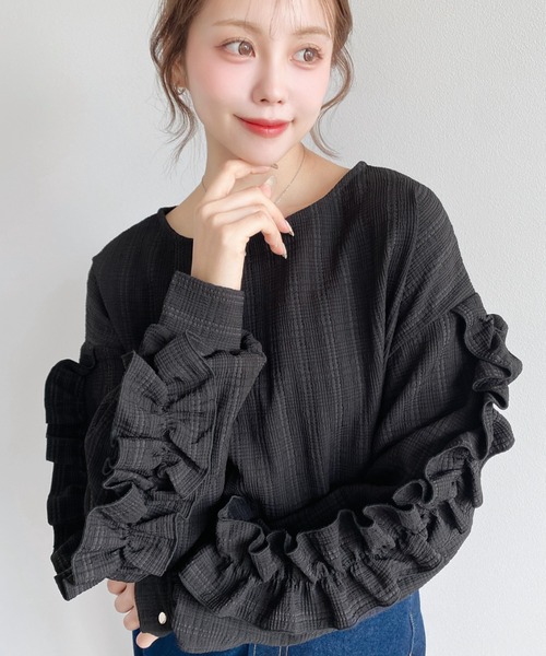 moment+(モーメントプラス)の「ブロックジャガードボリュームフリルスリーブロングTシャツ(Tシャツ/カットソー・レディース・ナチュラル/ブラック/ネイビー/オフホワイト・M)」の15枚目の写真
