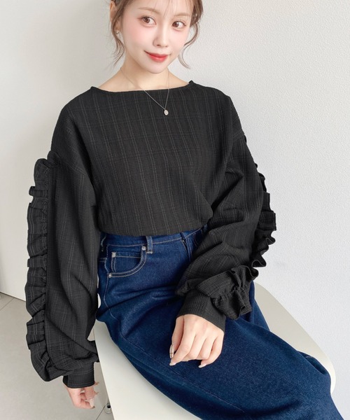 moment+(モーメントプラス)の「ブロックジャガードボリュームフリルスリーブロングTシャツ(Tシャツ/カットソー・レディース・ナチュラル/ブラック/ネイビー/オフホワイト・M)」の18枚目の写真