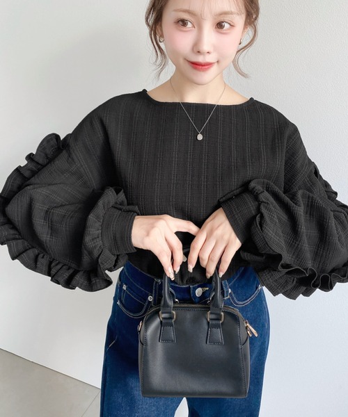 moment+(モーメントプラス)の「ブロックジャガードボリュームフリルスリーブロングTシャツ(Tシャツ/カットソー・レディース・ナチュラル/ブラック/ネイビー/オフホワイト・M)」の17枚目の写真
