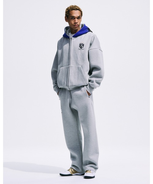 F.C.Real Bristol（エフシーレアルブリストル）の「CHAMPIONS BONDING SWEAT ZIP-UP HOODIE（パーカー・メンズ・ネイビー/ブラック/グレー・SMALL/MEDIUM/LARGE/X-LARGE/XX-LARGE）」の7枚目の写真