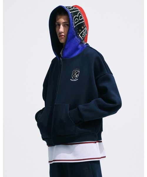 F.C.Real Bristol（エフシーレアルブリストル）の「CHAMPIONS BONDING SWEAT ZIP-UP HOODIE（パーカー・メンズ・ネイビー/ブラック/グレー・SMALL/MEDIUM/LARGE/X-LARGE/XX-LARGE）」の4枚目の写真