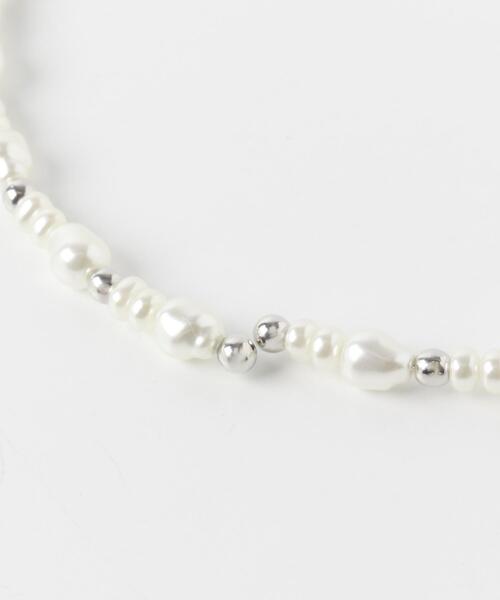 SMELLY（スメリー）の「パールメタルビーズネックカフ（ネックレス・レディース・ホワイト系その他・-）」の10枚目の写真