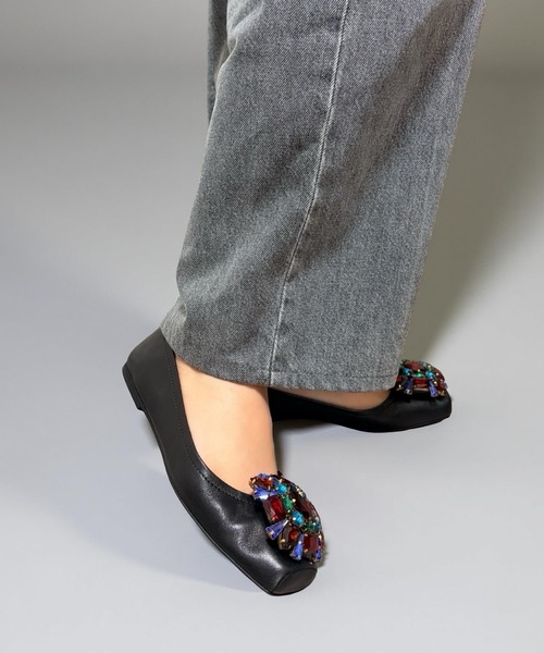 Jeffrey Campbell(ジェフリーキャンベル)の「カラービジュー スクエアトゥバレエシューズ(バレエシューズ・レディース・ブラック/ナチュラル・35/36/37/38/39)」の10枚目の写真