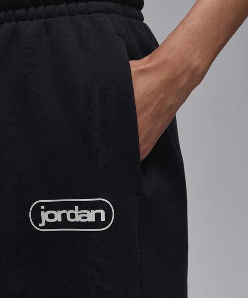 JORDAN BRAND(ジョーダンブランド)の「《セットアップ対応商品》ジョーダン フライト フリース ウィメンズ バギー パンツ / Jordan Flight Fleece Women's Baggy Pants IF1002-010 Black(スウェットパンツ・レディース・ブラック・XL/L/M/S/XS)」の4枚目の写真