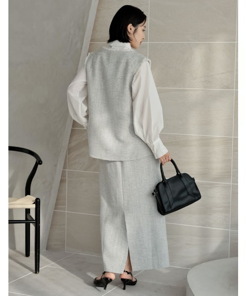 Re:EDIT（リエディ）の「[大きいサイズ有]モノトーンツイードVネックベスト（ベスト・レディース・ブラック/アイボリー・MEDIUM/LARGE/X-LARGE）」の13枚目の写真