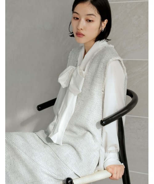 Re:EDIT（リエディ）の「[大きいサイズ有]モノトーンツイードVネックベスト（ベスト・レディース・ブラック/アイボリー・MEDIUM/LARGE/X-LARGE）」の15枚目の写真