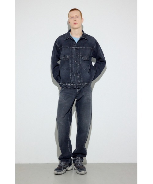 AZUL by moussy（アズールバイマウジー）の「セカンドタイプデニムジャケット（デニムジャケット・メンズ・ブラック/ブルー/ワンウォッシュ・LARGE/MEDIUM/SMALL）」の7枚目の写真