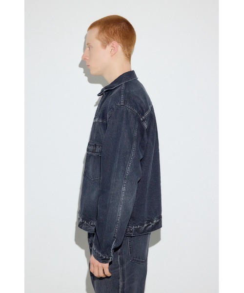 AZUL by moussy（アズールバイマウジー）の「セカンドタイプデニムジャケット（デニムジャケット・メンズ・ブラック/ブルー/ワンウォッシュ・LARGE/MEDIUM/SMALL）」の9枚目の写真
