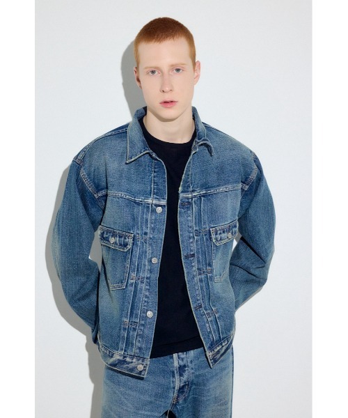 AZUL by moussy（アズールバイマウジー）の「セカンドタイプデニムジャケット（デニムジャケット・メンズ・ブラック/ブルー/ワンウォッシュ・LARGE/MEDIUM/SMALL）」の18枚目の写真