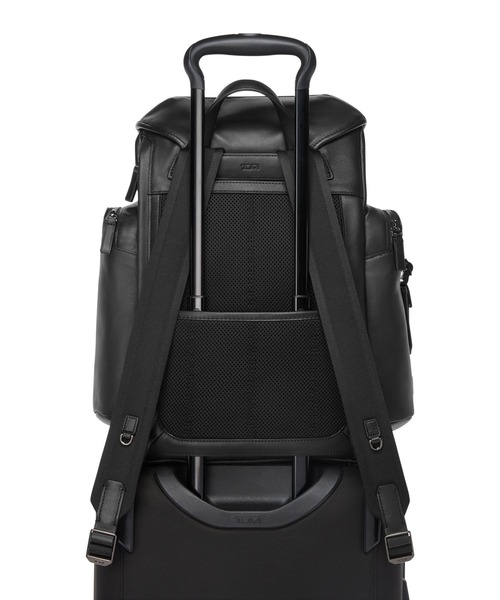 TUMI(トゥミ)の「HARRISON 「スモール・グリフィン」フラップ・バックパック(A4/PC13インチまで対応)(バックパック/リュック・メンズ・ブラック・FREE)」の5枚目の写真