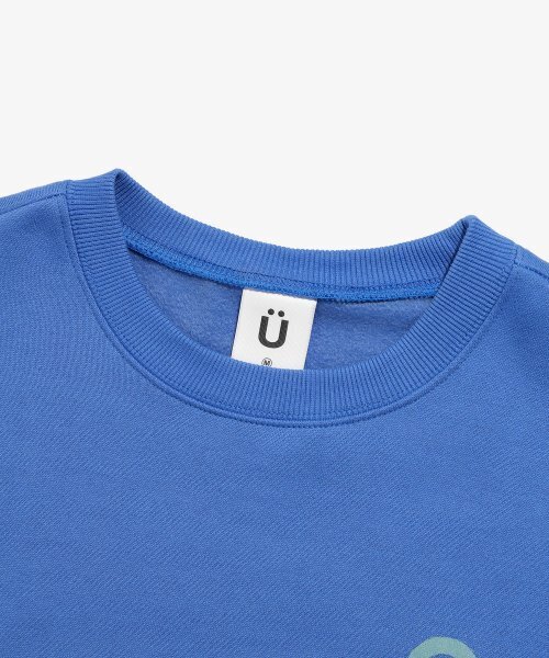 ISTKUNST(イストクンスト)の「BEAR&SMILEY SWEATSHIRTS_BLUE(IK2CFMM441A)(スウェット・レディース・ブルー・S/M/L/XL)」の2枚目の写真
