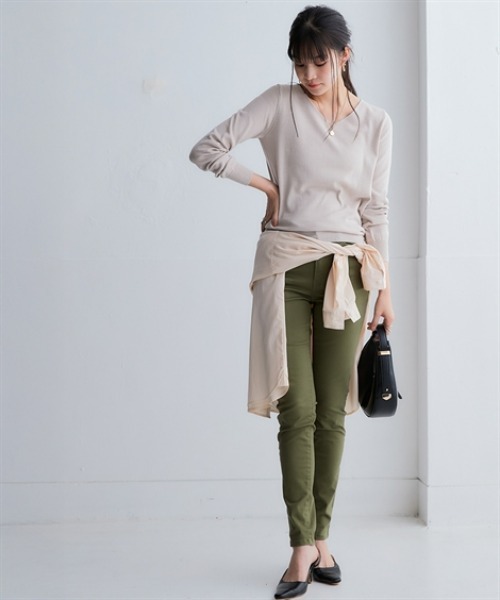 nissen(ニッセン)の「洗えるUVカット綿100%Vネックニット<大きいサイズ有>(ニット/セーター・レディース・オフホワイト/ブラック/グレー/チャコールグレー・LL/L/M/S)」の10枚目の写真