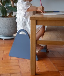 MKD.ZAKKA（エムケーディーザッカ）の「コドモフミダイ（家具）」