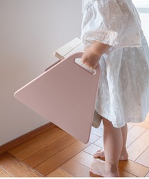 MKD.ZAKKA（エムケーディーザッカ）の「コドモフミダイ（家具）」