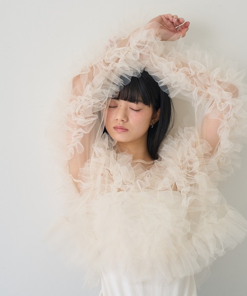 NOGLE（ノグル）の「【NOGLE/ノグル】シアーチュールフリルボリュームトップス（その他トップス・レディース・グレイッシュベージュ/グレー/ブラック・FREE）」の16枚目の写真