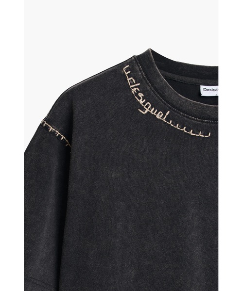 Desigual(デシグアル)の「コントラストステッチ 半袖Tシャツ(Tシャツ/カットソー・メンズ・ブラック・L/M/S/XL)」の2枚目の写真