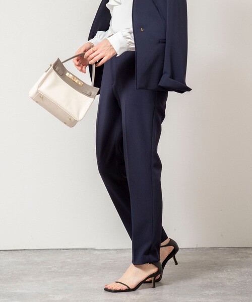 NOLLEY’S Sophi(ノーリーズソフィ)の「《セットアップ対応》ウォッシャブルWクロス2WAYストレッチテーパードパンツ(その他パンツ・レディース・ネイビー/ベージュ・36/38)」の18枚目の写真