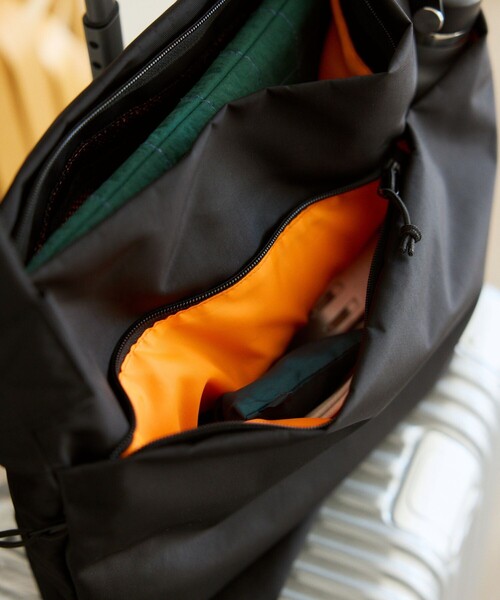 COBMASTER（コブマスター）の「Cobmaster × FREAK'S STORE/コブマスター × フリークスストア 別注 GIMMICK SHOULDER BAG ショルダーバッグ（ショルダーバッグ・メンズ・ブラック・ONE SIZE）」の18枚目の写真