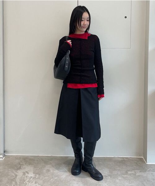 DIAGONAL(ダイアゴナル)の「DIAGONAL BUTTON SLIT TOP (3color)(Tシャツ/カットソー・レディース・ブラック/ライトグレー/レッド・FREE)」の16枚目の写真
