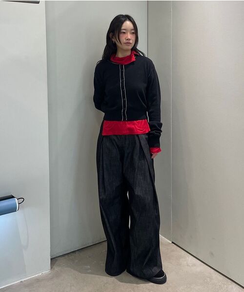 DIAGONAL(ダイアゴナル)の「DIAGONAL BUTTON SLIT TOP (3color)(Tシャツ/カットソー・レディース・ブラック/ライトグレー/レッド・FREE)」の15枚目の写真