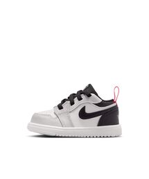 JORDAN BRAND(�W���[�_���u�����h)�̃W���[�_�� 1 LOW ALT �x�r�[�V���[�Y / Jordan 1 Low Alt Baby/Toddler Shoes DR9747-045 Black(�X�j�[�J�[)