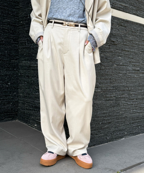 DOUBLE NAME(ダブルネーム)の「配色ステッチ裾ドロストパンツ(その他パンツ・レディース・グレー/オフホワイト/ブラック・FREE)」の10枚目の写真
