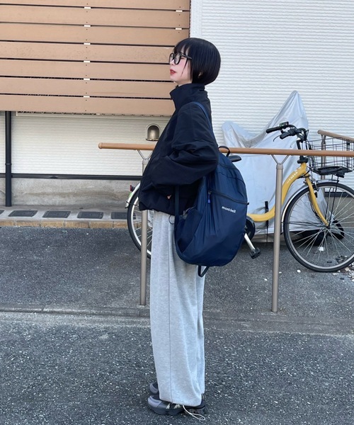 UNDERSTATEMENTs（アンダーステイトメント）の「【ユニセックス】スタンドネックナイロンブルゾン/ルーズ/チェック&無地（ブルゾン・メンズ・ブラック系その他/ブラック・LARGE/MEDIUM）」の10枚目の写真