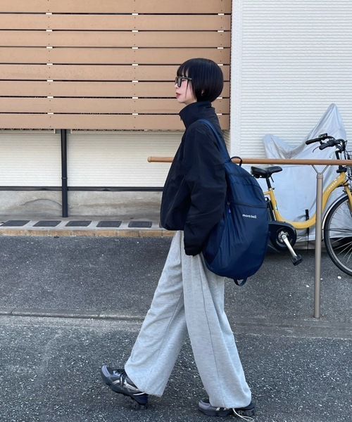 UNDERSTATEMENTs（アンダーステイトメント）の「【ユニセックス】スタンドネックナイロンブルゾン/ルーズ/チェック&無地（ブルゾン・メンズ・ブラック系その他/ブラック・LARGE/MEDIUM）」の11枚目の写真