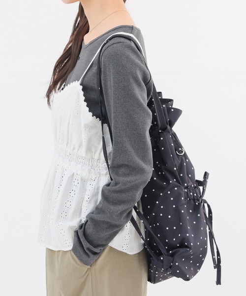 Honeys（ハニーズ）の「リボン付ナップサック（バックパック/リュック・レディース・ホワイト系その他/ピンク/サックスブルー/ブラック/ブラック系その他・FREE）」の16枚目の写真