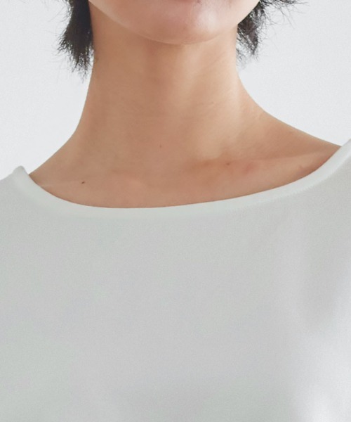 RASW（ラス）の「[RASW]2wayハイストレッチ多機能ドルマントップス（Tシャツ/カットソー・レディース・オフホワイト/ブラック・M/L）」の12枚目の写真