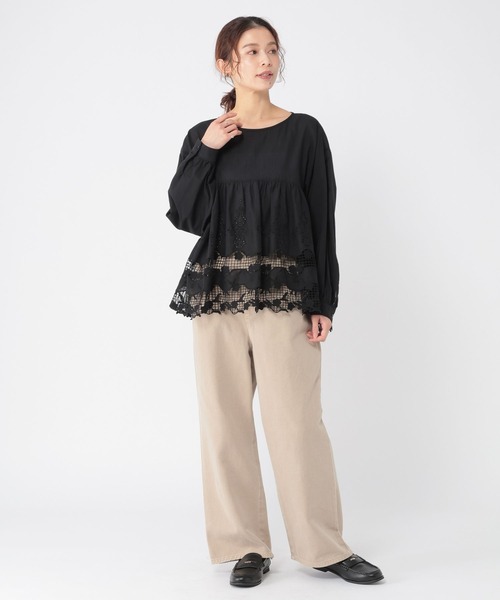 studio CLIP(スタディオクリップ)の「裾刺繍レースヘムブラウス(シャツ/ブラウス・レディース・ブラック/オフホワイト・FREE)」の11枚目の写真