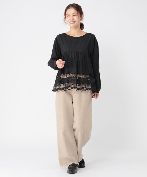 studio CLIP(スタディオクリップ)の「裾刺繍レースヘムブラウス(シャツ/ブラウス・レディース・ブラック/オフホワイト・FREE)」の12枚目の写真