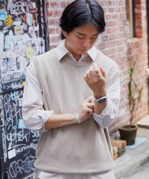 UGG（アグ）の「ノースリーブニット（ニット/セーター）」