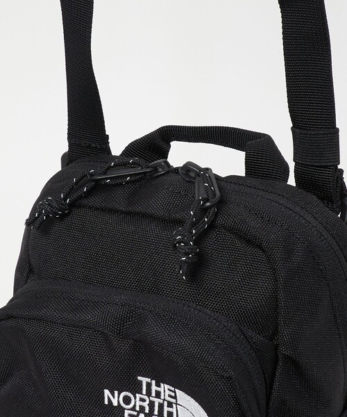 THE NORTH FACE(ザノースフェイス)の「<THE NORTH FACE>ボルダー ミニ ショルダーバッグ(ショルダーバッグ・メンズ・ブラック/ナチュラル・FREE)」の9枚目の写真