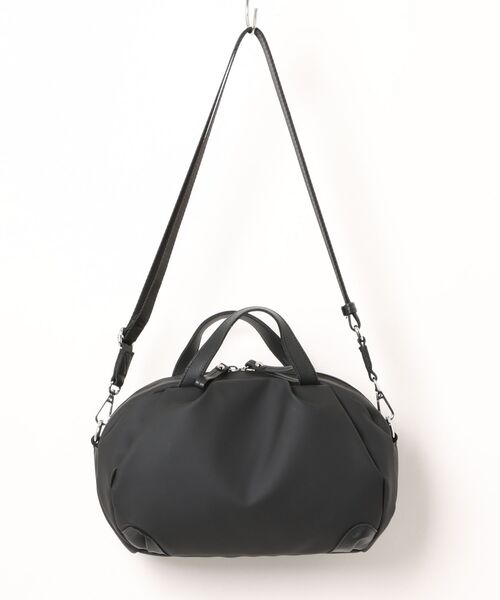 zucchero filato（ズッケロフィラート）の「ナイロン×レザー 2way バッグ 軽量 撥水 11103（ショルダーバッグ・レディース・グレー/ブラック/ベージュ・FREE）」の2枚目の写真